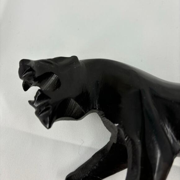 Black Panther Sculpture Hand Carved Glassy Stone MCM Jaguar Figurine 8 Inch - Picture 7 of 8